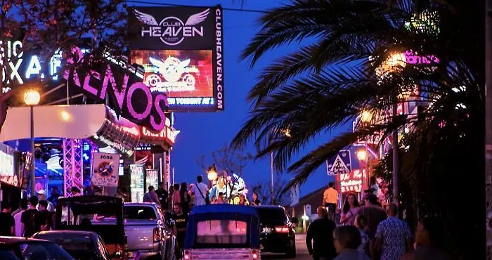 Albufeira Beach 公寓