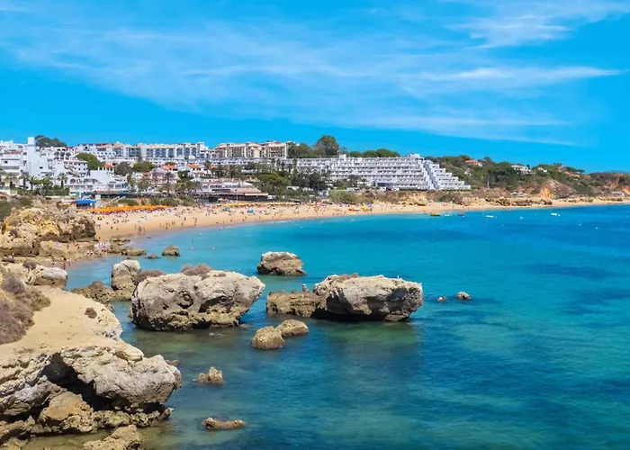 Albufeira Beach 阿尔布费拉