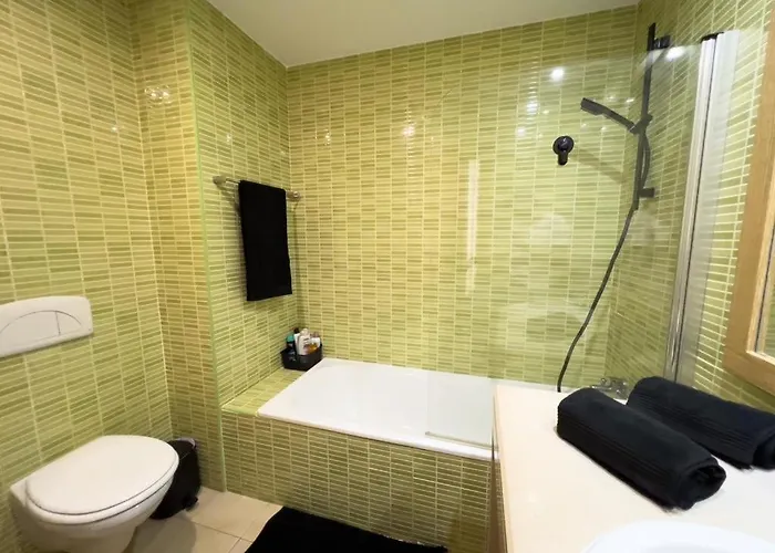 Albufeira Beach 公寓 *