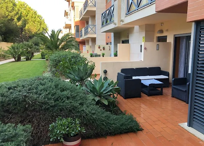 Albufeira Beach 阿尔布费拉